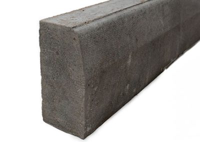 Half Battered Kerb